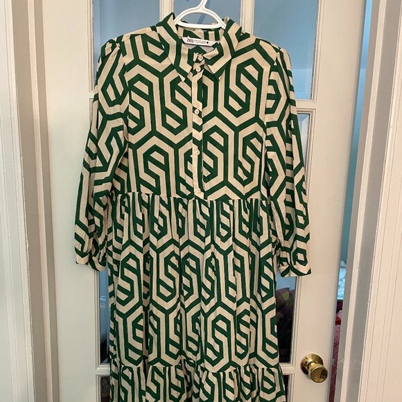 Zara Ecru White Green Geo Geometric Print Karen Tiered Midi Dress - Picture 3 of 7